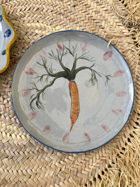 Carrot with blue edge